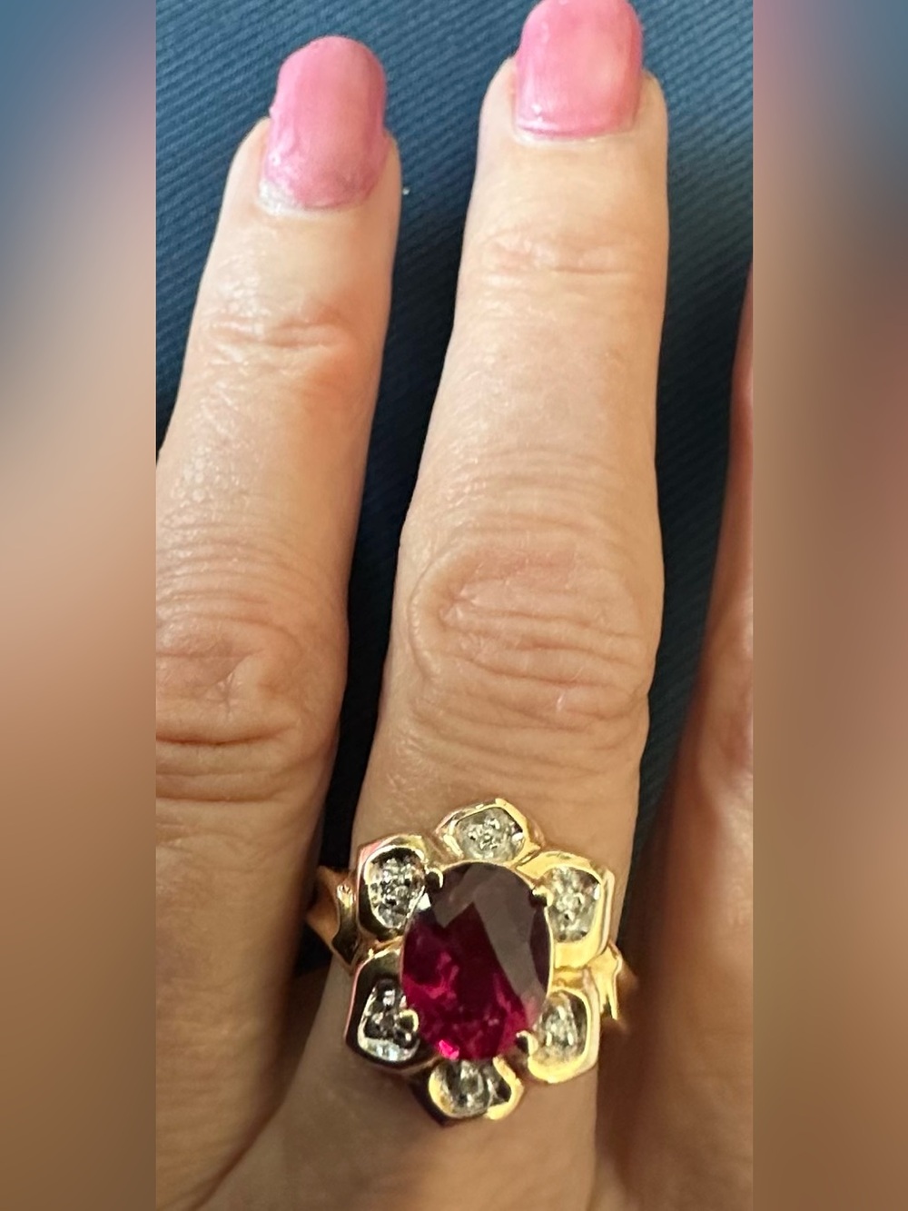 Authentic LE VIAN 14K Gold Raspberry Rhodolite Garnet & Diamond Floral Ring 7.5